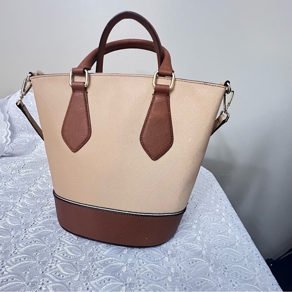 Calvin Klein Tan and Brown Women's Bag - Picture 6 of 13